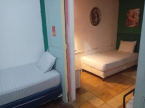 Hostal Brunette Santein